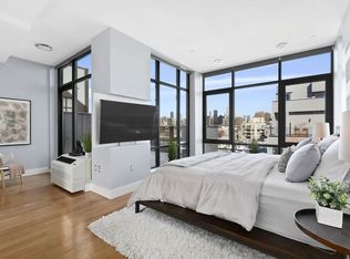 214 Green St APT 5C, Brooklyn, NY 11222