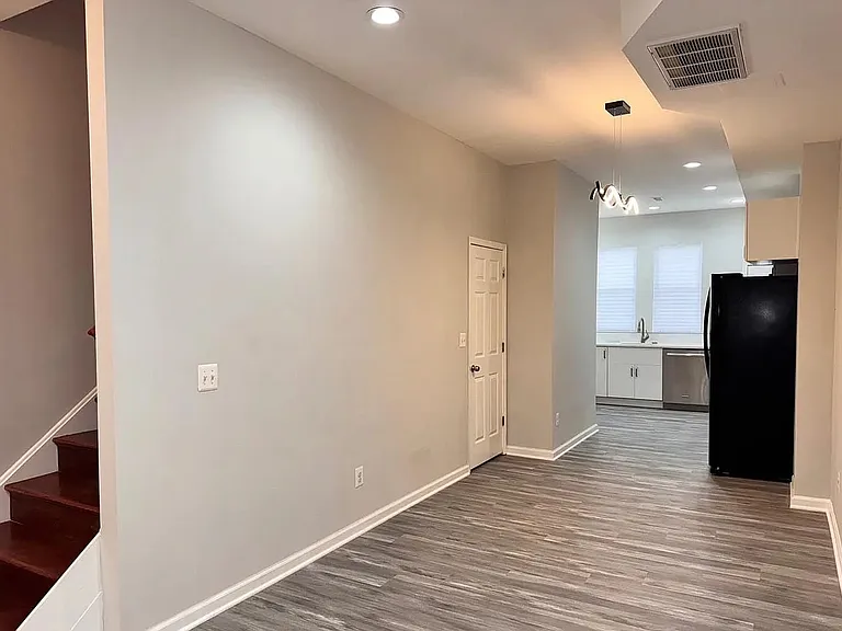 503 N Lakewood Ave #3 — Photo 6