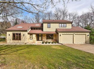 2540 Secretariat Dr, Wexford, PA
