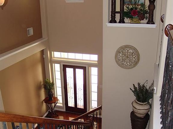 4th image of 3207 Whispering Woods Ct