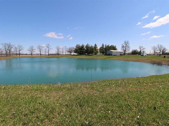 4th image of 8401 N County Road 600 E