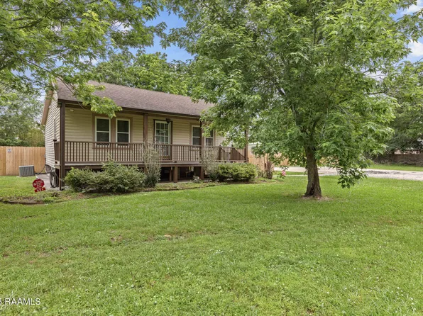 631 Rue Des Etoiles, Carencro, LA 70520