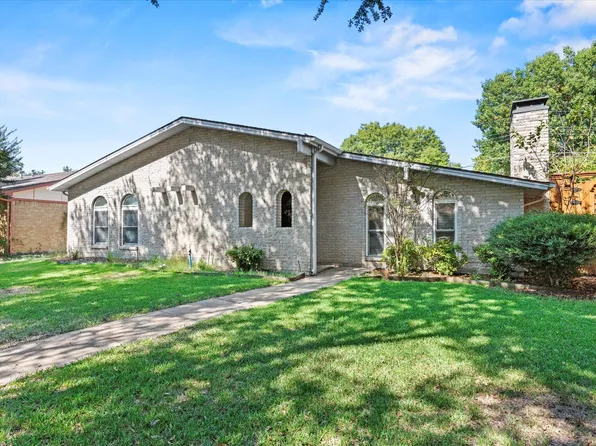 949 Windy Meadow Dr, Plano, TX 75023