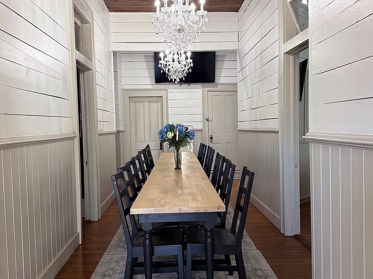 1500 Fleming Dr — Photo 10