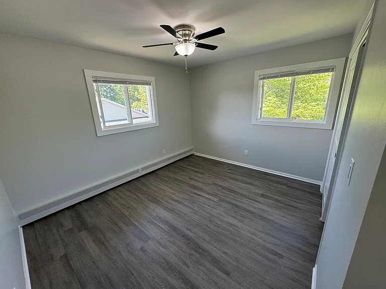 409 Oakland Ave #7 — Photo 6