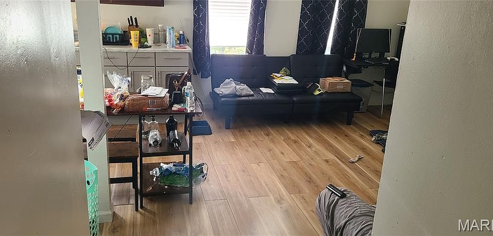 2nd image of 4417 Strodtman Pl