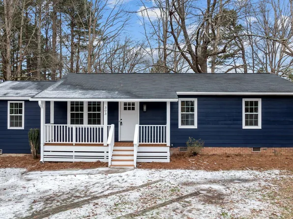 303 N Gaylee Lake Dr, Wendell, NC 27591