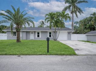 4541 SW 28th Ter, Fort Lauderdale, FL 33312