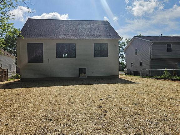 5th image of 2434 Lodge Farm Rd