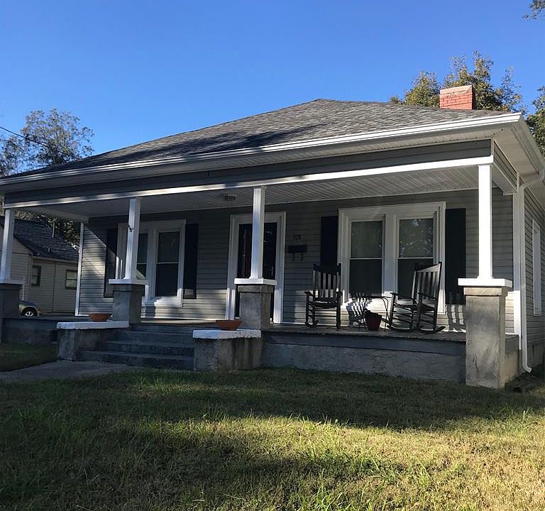 1st image of 508 W Gold St