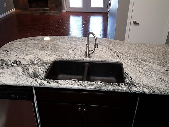 3rd image of 4107 Medical Dr APT 7204