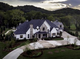 1207 Round Grove Ct, Brentwood, TN 37027