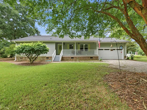 2629 Cooper Store Rd, Moncks Corner, SC 29461