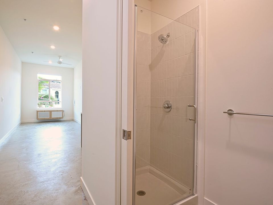 1st image of 1020 N Bonnie Brae St #103-D