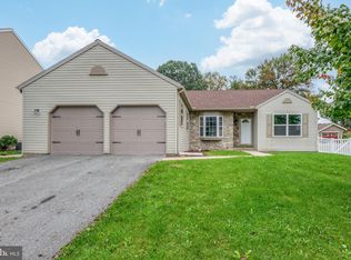 3964 Birchwood Ln, Columbia, PA 17512