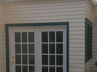 51 Olive St, Chagrin Falls, OH 44022