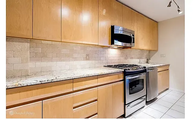 Sold by Douglas Elliman | media 2