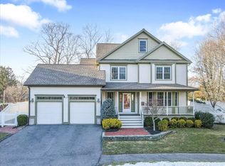 11 Shirley Rd, Needham, MA 02494