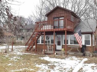 13734 N River Beach Dr, Chillicothe, IL 61523