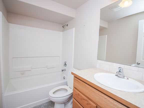 4th image of 7611 E Nora Ave