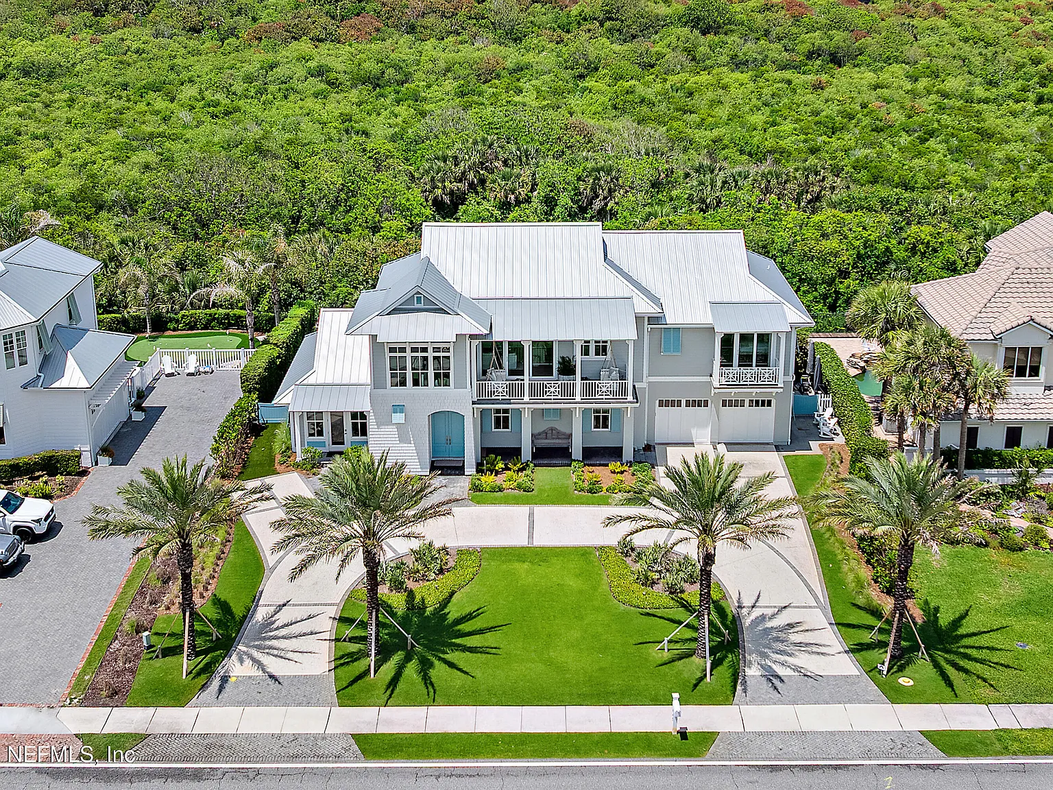 4 bed, 3.5 bath, 3962 sqft, $25,000 — Photo 1