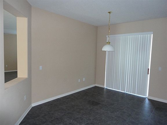 5th image of 5331 Sandy Shell Dr