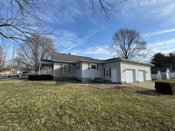 202 S Main St, Glenwood, IN 46133