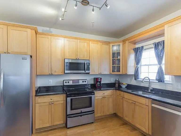 1418 Shippen Ln SE #3 — Photo 33