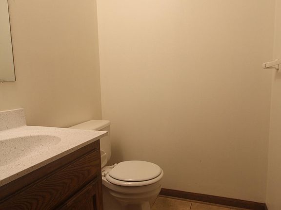 4th image of 213 NW Vesper St