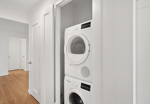 4th image of 800 5th Ave #6BSP