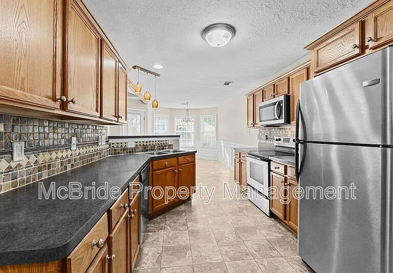 284 High Meadows Cir — Photo 8
