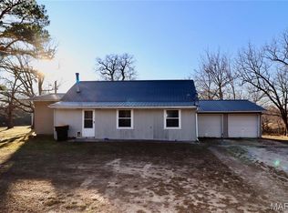 19701 Universal Dr, Falcon, MO 65470