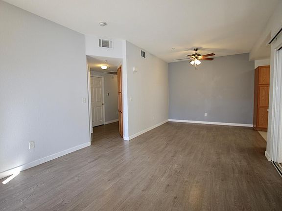 2nd image of 834 Carnegie St #214