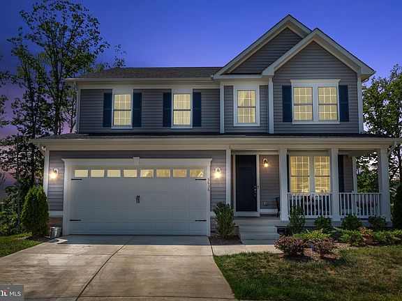 2nd image of 8636 Fleetwood Dr