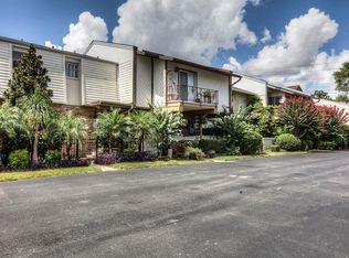 2125 Casa Rio Cir, Dickinson, TX 77539