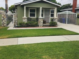 135 N 9th Ave, Upland, CA 91786