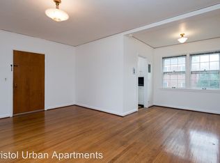 5475 NE Sandycrest Ter APT 3, Portland, OR 97213