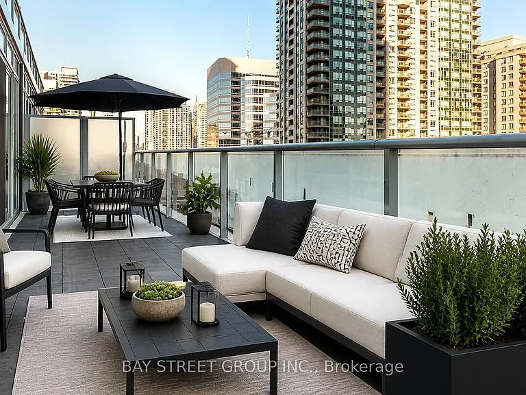 5180 Yonge St #409 — Photo 9