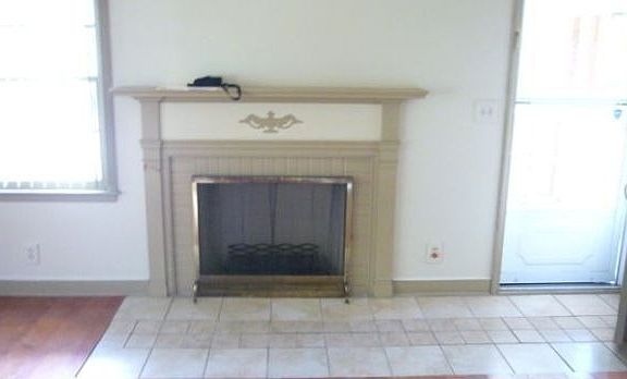 4th image of 48 Grasmere Ave