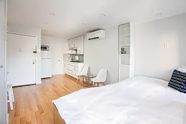 Rented by Compass | media 8