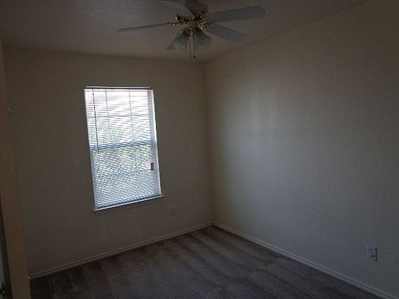 4th image of 4508 Mattie Dr APT B