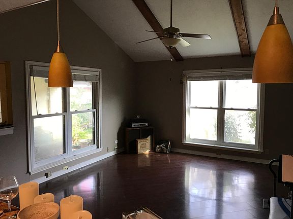 5th image of 13319 Blinn St