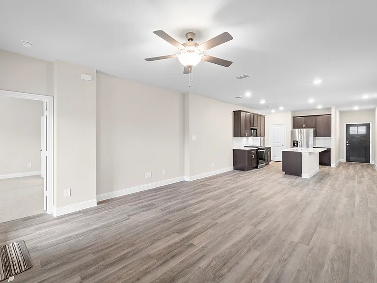 603 Hemingway Ln — Photo 12