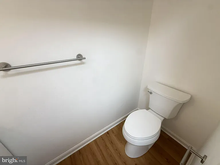824 Appleseed Ct — Photo 13