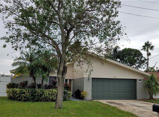 9068 76th Ave, Seminole, FL 33777