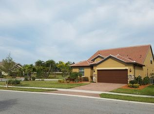 5800 Pomarine Ct, Sarasota, FL 34238