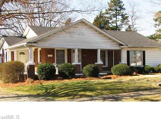 3528 Renon Rd, Winston Salem, NC 27127