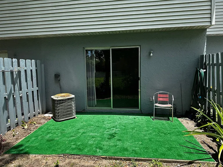 175 Yorktowne Dr #10 — Photo 16