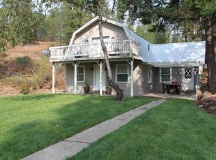 22821 E Blanchard Rd, Newport, WA 99156