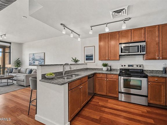2nd image of 310 S 4TH Street #1103
